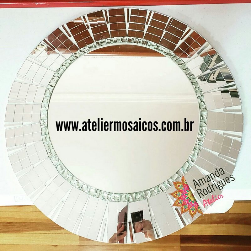 Espelhos em mosaicos